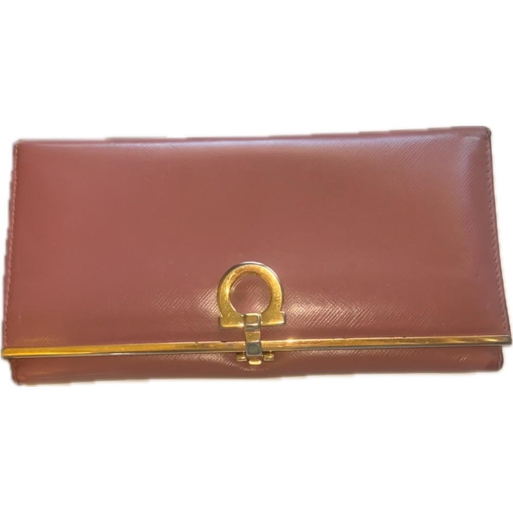 Salvatore Ferragamo Pink Gancini Continental Wallet Made in Italy